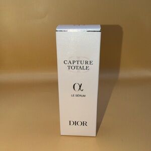 Dior Capture Totale Le Serum - NIB